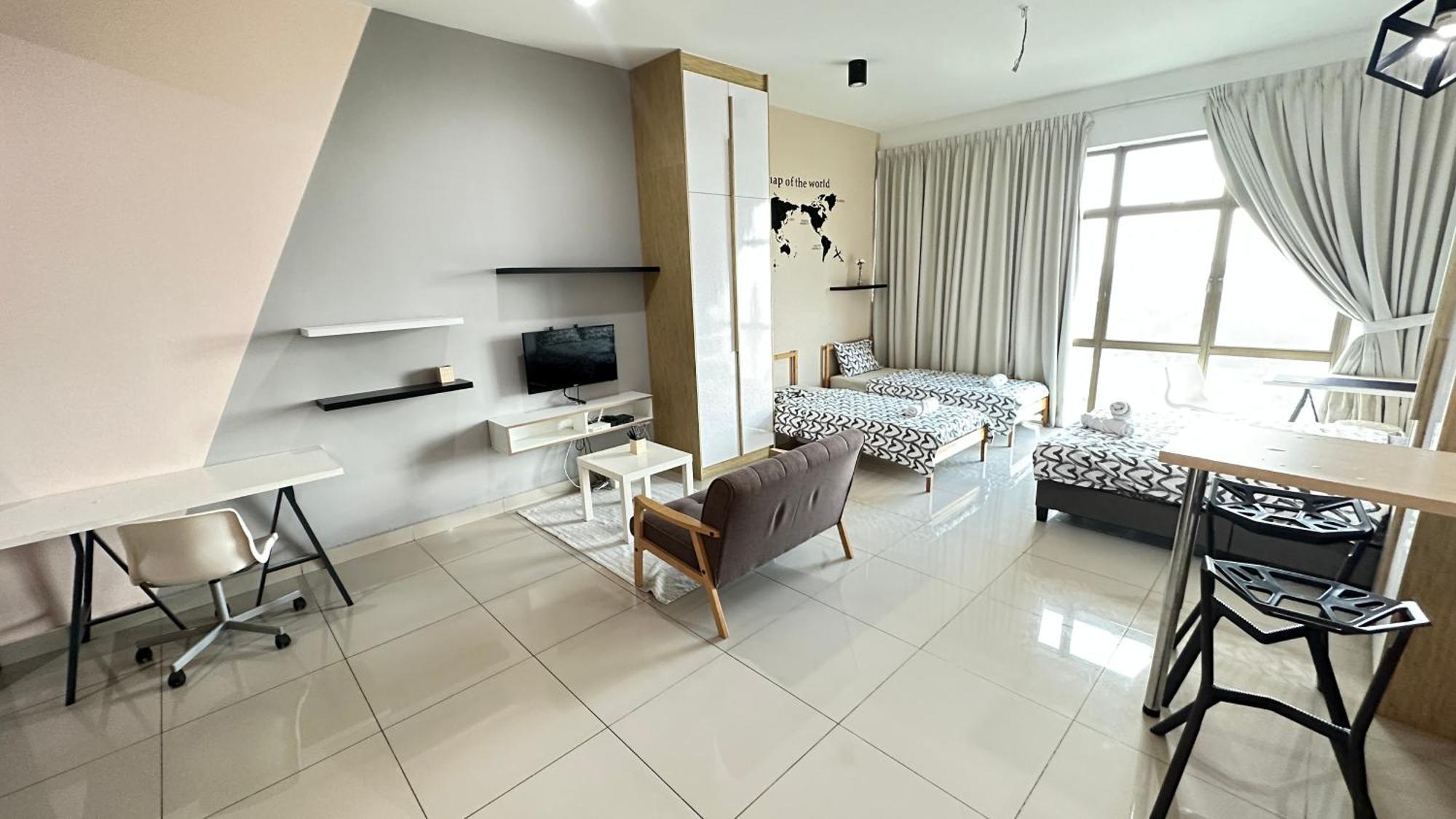Apartment Palazio Serviced In Mount Austin Near Aeon Ikea Toppen Hsi Johor Bahru
