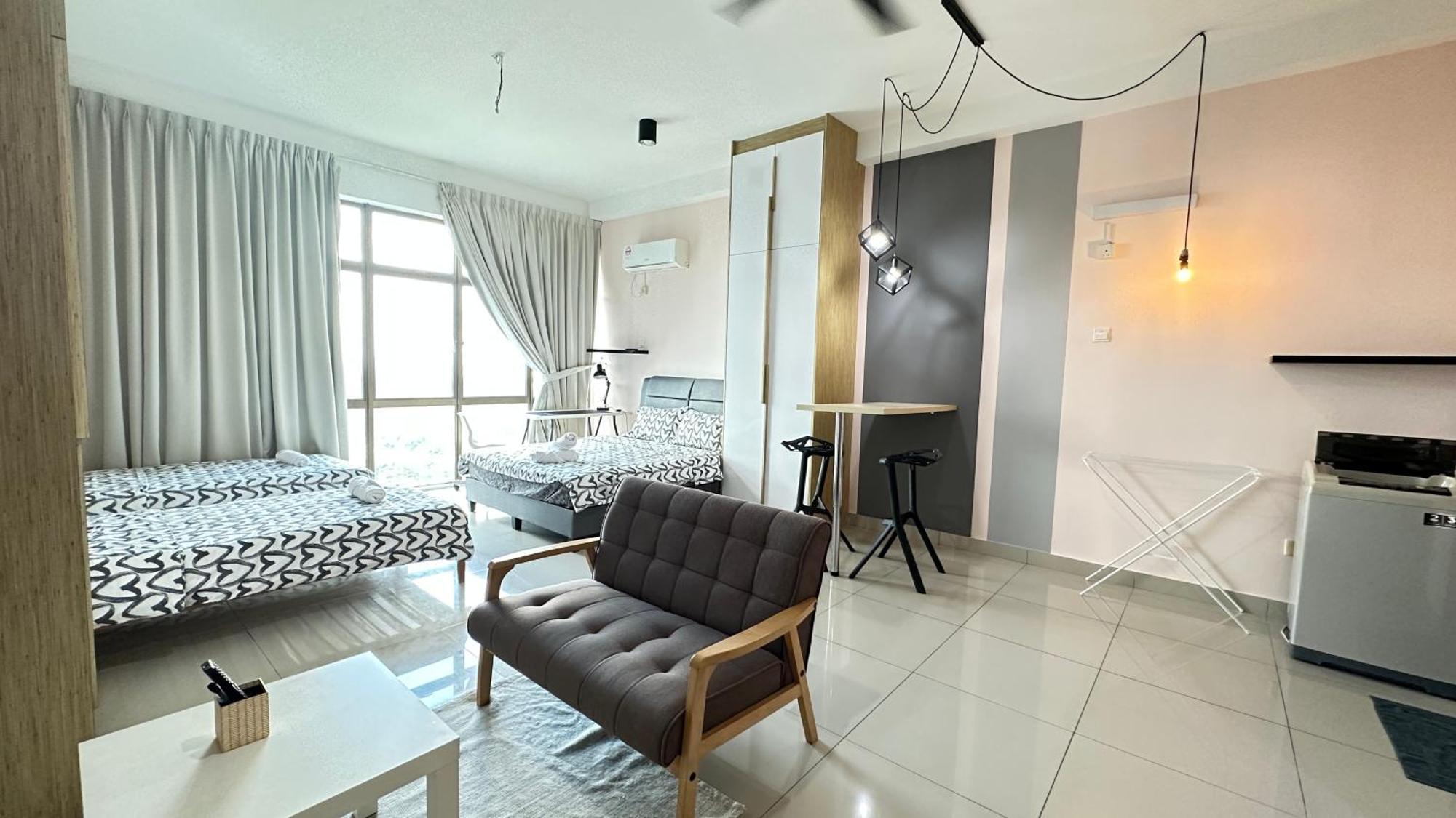 Apartment Palazio Serviced In Mount Austin Near Aeon Ikea Toppen Hsi Johor Bahru
