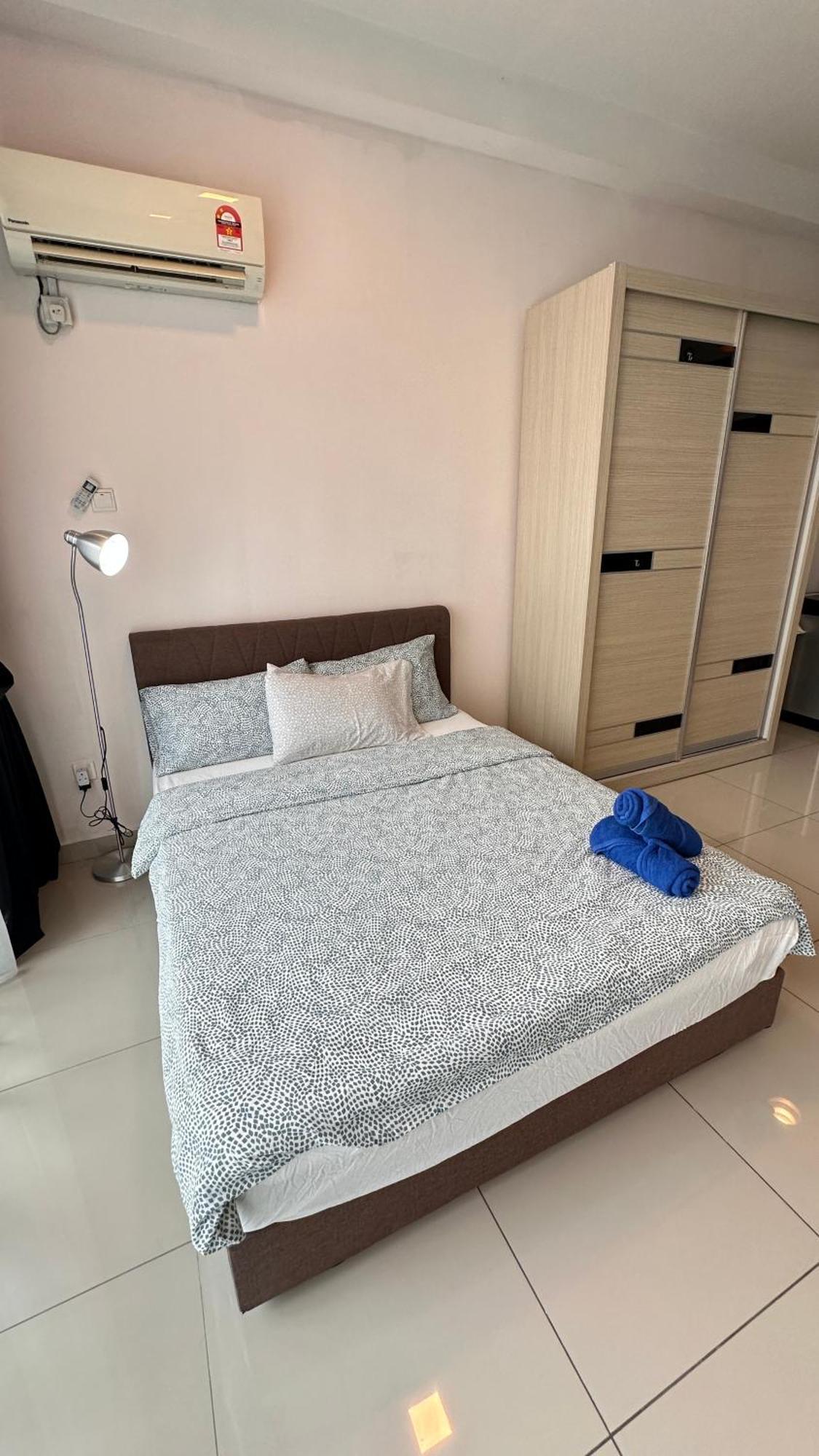 Apartment Palazio Serviced In Mount Austin Near Aeon Ikea Toppen Hsi *