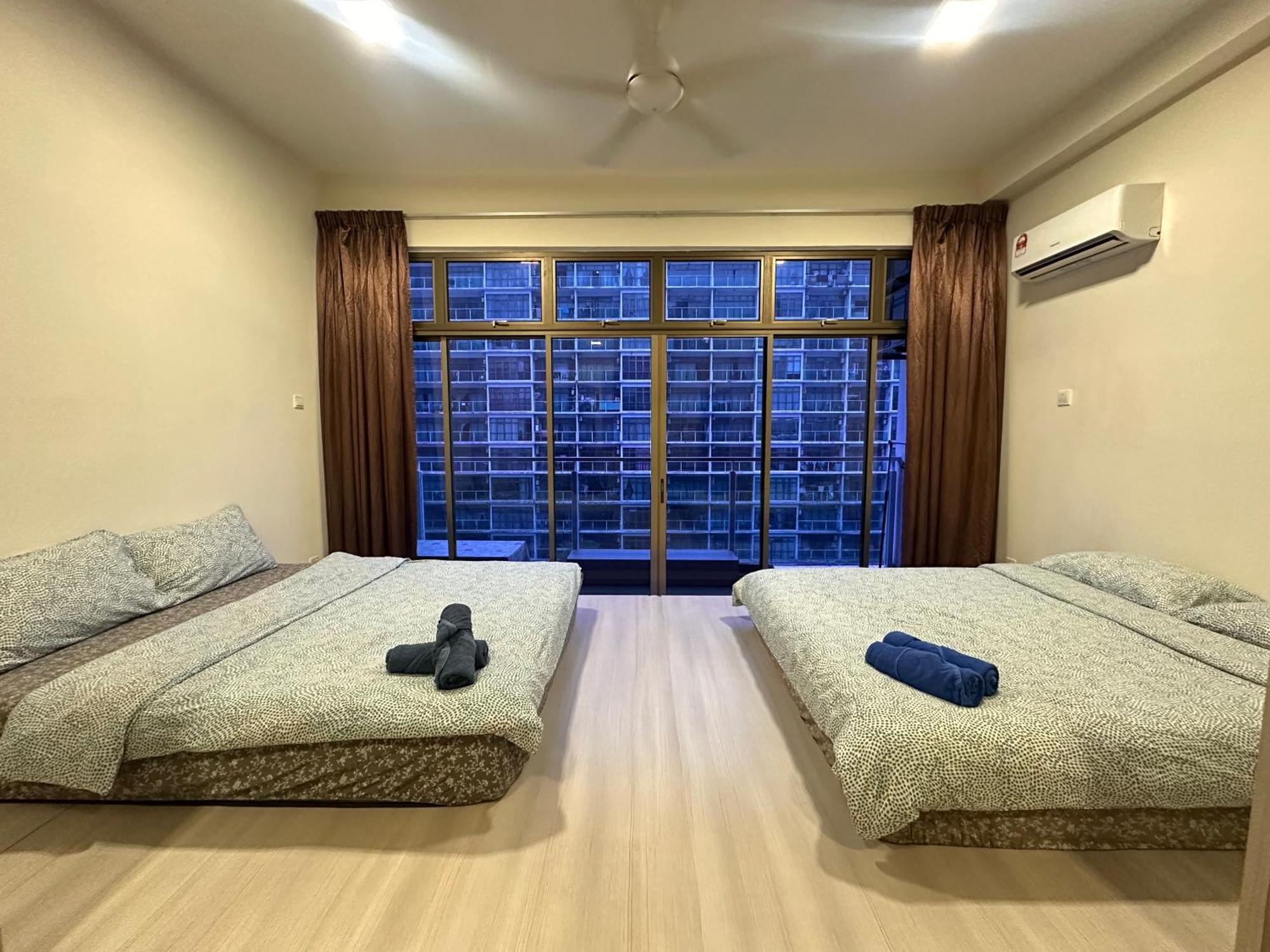 Palazio Serviced In Mount Austin Near Aeon Ikea Toppen Hsi