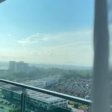 Palazio Serviced Apartment In Mount Austin Near Aeon Ikea Toppen Hsi Johor Bahru Exterior photo